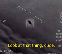 Sunt cu siguranta niste aeronave care dispun de o tehnologie extrem de avansata, a declarat fizicianul eric davis, un cercetator care studiaza calatoria cu viteza lumii. Imaginile Anului Vin De La Pentagon 3 Ozn Uri Evidente Surprinse De PiloÈi Video Evenimentul Zilei