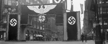 Im nationalsozialismus waren frauen nicht nur tapfere mütter, sondern auch am holocaust beteiligt. Der Nationalsozialismus In Hamburg Geschichtsbuch Hamburg