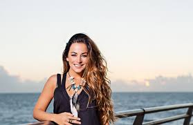 We did not find results for: Caras Joana Duarte Muda De Visual