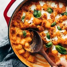 Ridiculous Baked Gnocchi With Vodka Sauce Pinch Of Yum Recipe Baked Gnocchi Vodka Sauce Recipes