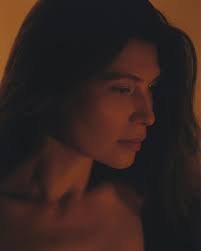 Loveliest @antonia.desplat, watch her as Karla in the incredible world of  Shantaram