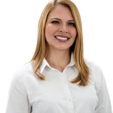 Paola Nieto's Instagram, Twitter & Facebook