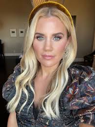 Inside Shea's Bathroom: Makeup Must Haves