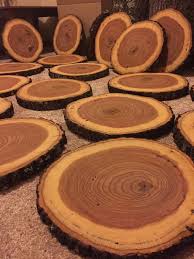 Set Of 10 12 Inch Wood Slices Wedding Centerpieces Wood Centerpieces Wood Slabs Wood Log Slic In 2020 Wood Centerpieces Cheap Wedding Centerpieces Cheap Centerpieces