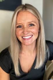 Holly Kirkpatrick's Instagram, Twitter & Facebook