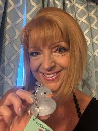 Gena Freeman's Instagram, Twitter & Facebook