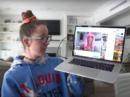 Jenna marbles is a pseudonym incorporating her dog, mr. Youtuber Jenna Marbles Quits Channel Over Past Use Of Blackface The Independent The Independent
