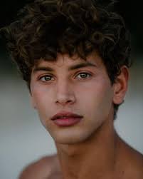 Photographe Charlemagne Olivier Quot Malemodelling Charlemagne Malemodelling Olivier Photogra Lockiges Haar Manner Braune Haare Blaue Augen Haare Jungs