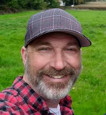 Nice rugged mountain bike . Get out and ride! Mongoose