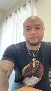 Stacie Cotton's Instagram, Twitter & Facebook