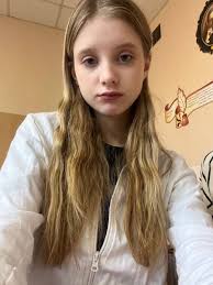 Hey old man. I think you're handsome . Where are you from?🍀💞