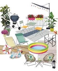 Noi ti consigliamo anche di alternare piantine ornamentali a vasetti di erbe aromatiche come timo, rosmarino o basilico. Come Arredare Il Balcone Per Un Estate A Prova D Emergenza