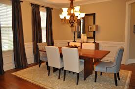 Despite the name, a chair rail isn't always used to protect the walls from the backs of dining chairs. 39 Ideas For Design Pictures Of Dining Rooms With Chair Rails Hausratversicherungkosten Info