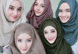 Ada 20 gudang lagu wanita syurga bidadari dunia terbaru, klik salah satu untuk download lagu mudah dan cepat. Beberapa Hal Yang Akan Menjadikan Wanita Muslimah Akan Lebih Cantik Dari Pada Bidadari Syurga