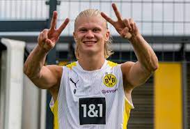 Erling haaland is de neef van albert tjaland (molde fk jeugd). Erling Haaland Erlinghaaland Twitter