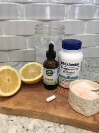 Jan 26, 2021 · •in a small saucepan over medium heat, add water and heat until hot, without boiling. Benefits Of Lemon Water With Sea Salt