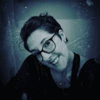 Sandra Rives's Instagram, Twitter & Facebook