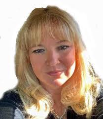 Laura Kovalsky's Instagram, Twitter & Facebook