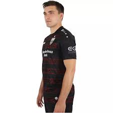 Melde dich jetzt an, um trikots hinzuzufügen und football kit archive zu verbessern. Jako Vfb Stuttgart Trikot Away 2020 21 Schwarz 128 47 99