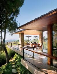 Inside Jennifer Aniston S House In Beverly Hills Beverly Hills Houses Celebrity Houses Jennifer Aniston House