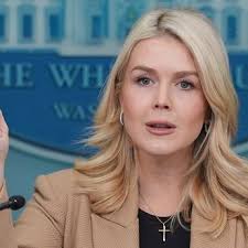 Robert Towne, Oscar-winning writer of 'Chinatown,' dies at 89