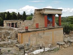 Inside the player can come across the legendary minotaur. Knossos Wikipedia