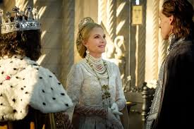 Mistress of evil' flies higher, as angelina jolie squares off with michelle pfeiffer in the disney sequel. Movie Review Maleficent Mistress Of Evil Fumbles Feminist Message