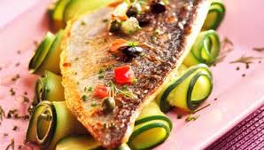 Filet De Dorade Royale Cuit Sur Peau Sauce Facon Grassoise Filet De Dorade Recette Filet De Daurade