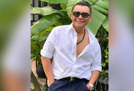 Lirik lagu hijau zainal abidin lirik lagu. Tahniah Hijau Sudah Tiga Dekad Usiamu Astro Awani