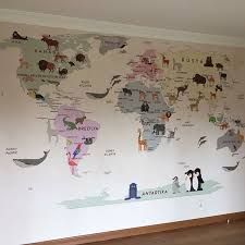 Sizin odanızda nasıl duracağını görmek için bize ulaşın. Dunya Haritasi Cocuk Odasi Duvar Kagidi Modelleri Panosundaki Pin
