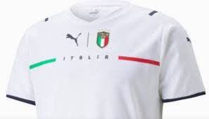Das frankreich em 2021 heimtrikot ist somit blau, das frankreich auswärtsjersey erscheint hingegen in weiß. Em 2021 Die Trikots Von Deutschland Spanien Frankreich Und Co Seite 1