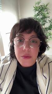 Tendencias de cabello en hombres jóvenes Gen Z