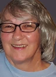 Charlotte Yoder's Instagram, Twitter & Facebook