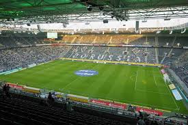 Dass borussia mönchengladbach mit zehn punkten aus den letzten vier spielen in der formkurve. Coronavirus Geringes Risiko Bei Monchengladbach Spiel Gegen Den Bvb