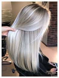 Il biondo platino può avere diverse sfumature! Biondo Perla La Nuance Luminosa Che Vi Conquistera Capellistyle