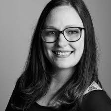 Jacqueline Rowe's Instagram, Twitter & Facebook