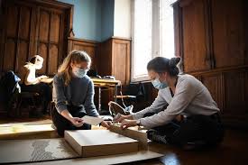 Maybe you would like to learn more about one of these? Des Etudiants De L Ecole Nationale Superieure D Architecture De Nancy Ont Decortique Nevers Nevers 58000