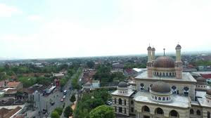 Wisata religi wonogiri / museum galeri batik kuno danarhadi. Masjid Al Aqsa Klaten Jadi Wisata Religi