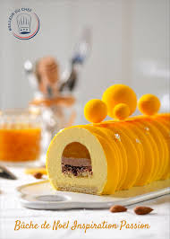 Epingle Sur Buche De Noel