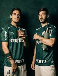 Palmeiras video el jugador uruguayo de palmeiras aprovechó un centro de la banda. A Dupla De Gringos Da Defesa Conmebol Libertadores Facebook