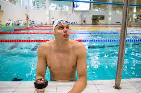 He is the finnish record holder over that distance with a time of 21.93 sec. Uimari Ari Pekka Liukkonen Kertoi Homoudestaan Ensimmaisena Miesurheilijana Odotti Urheilulta Nopeampaa Kehitysta Liike On Ollut Huomattavasti Hitaampaa Kuin Puolustusvoimissa Ja Kirkossa Yle Urheilu Yle Fi