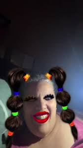 Elizabeth Jones (@elizabethjones257)'s videos with suono originale