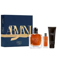 Top notes are juniper, pink pepper and violet; Emporio Armani Stronger With You Intensely Eau De Parfum 100 Ml Holiday Gift Set Armani Beauty