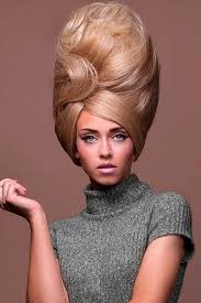 Including a tiara truly makes the style sparkle. Beehive Hair Impressive Trend Straight From The 60s Glaminati Com