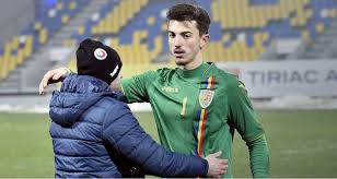 Andrei vlad, demis de gigi becali! Andrei Vlad Titular In Poarta NaÅ£ionalei Mari A Romaniei Vot De Incredere Pentru Portarul Fcsb Are ConstanÅ£Äƒ JoacÄƒ Meci De Meci