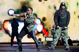 Watch quest tv live online free anywhere abroad or uk no matter where you are we make it possible for you to watch live british tv channels. A Tribe Called Quest Perform On Saturday Night Live Watch