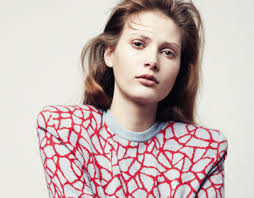 saskia Schmidt 项目:: Photos, videos, logos, illustrations and branding ::  Behance