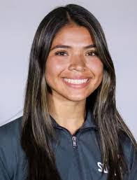 Chelsea Rowell's Instagram, Twitter & Facebook