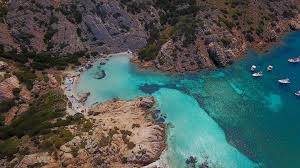 Les 10 plages les plus paradisiaques de sardaigne. Plage Sur La Cote D Emeraude Cala Napoletana Sardaigne Sardaigne Carte Sardaigne Plage