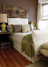 Tone on tone colors and soft fabrics makes this master bedroom interesting, colorful and inviting. 37 Earth Tone Colors And Paints For Your Bedroom Decoholic Home Bedroom Home Decor Apartment Chic